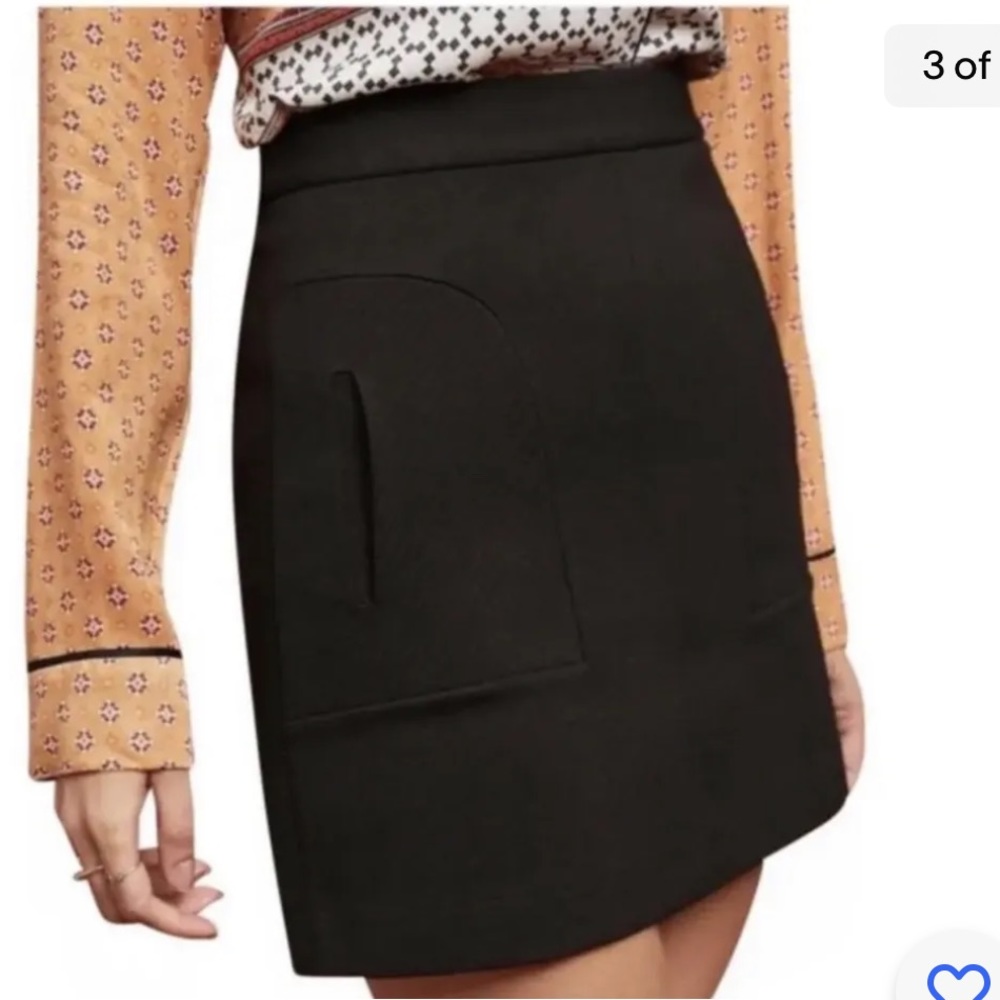 Anthropologie Maeve Woman's
Black Stretch Mini Skirt Sz 12
